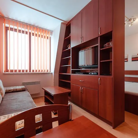 Ramzova Pod Klinem Apartment Ostruzna Exterior photo